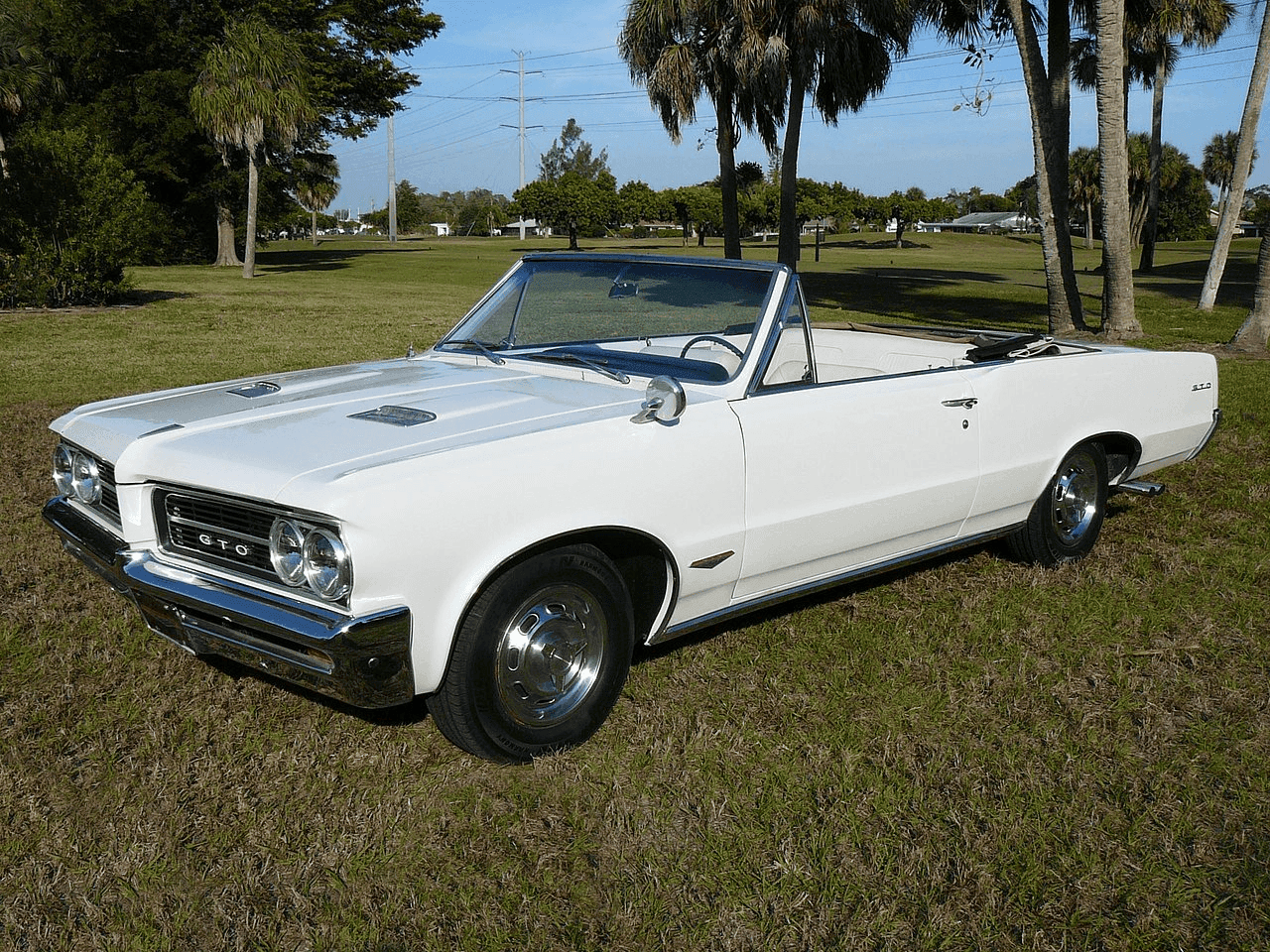 1964 Pontiac Gto (white), from Miami Vintage Prop Car