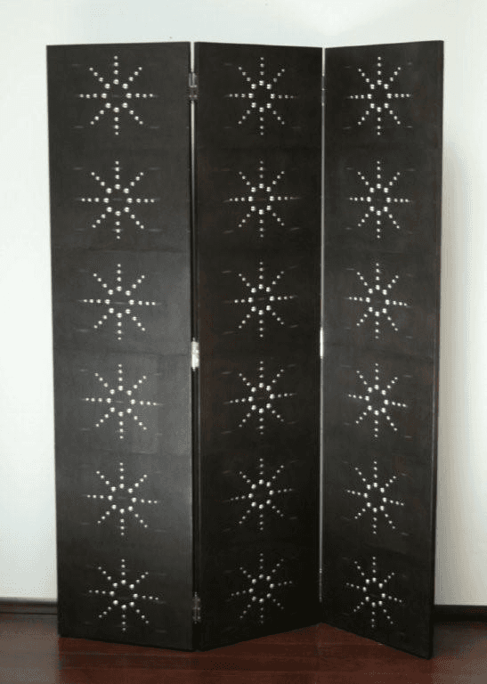 Black Shagreen Leather Floor Screen, SCR25, from Bridge Props