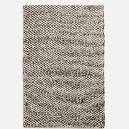 6'7" x 9'10" Rug, PSR10390, from Prevalent Studio Rentals