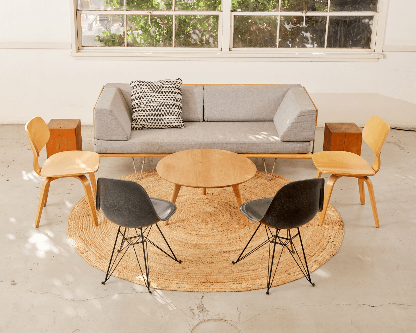 Continental Lounge, from Yeah! Rentals