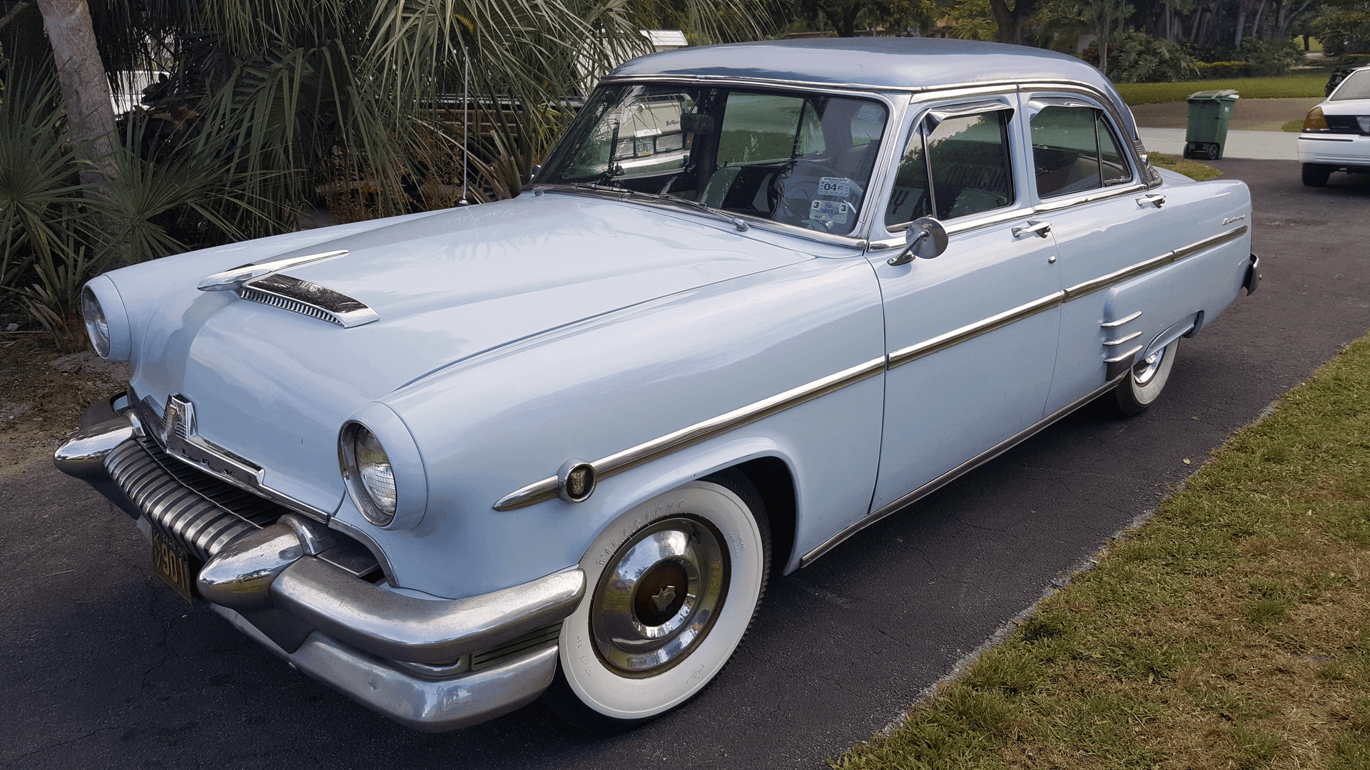 1954 Mercury, from Miami Vintage Prop Car