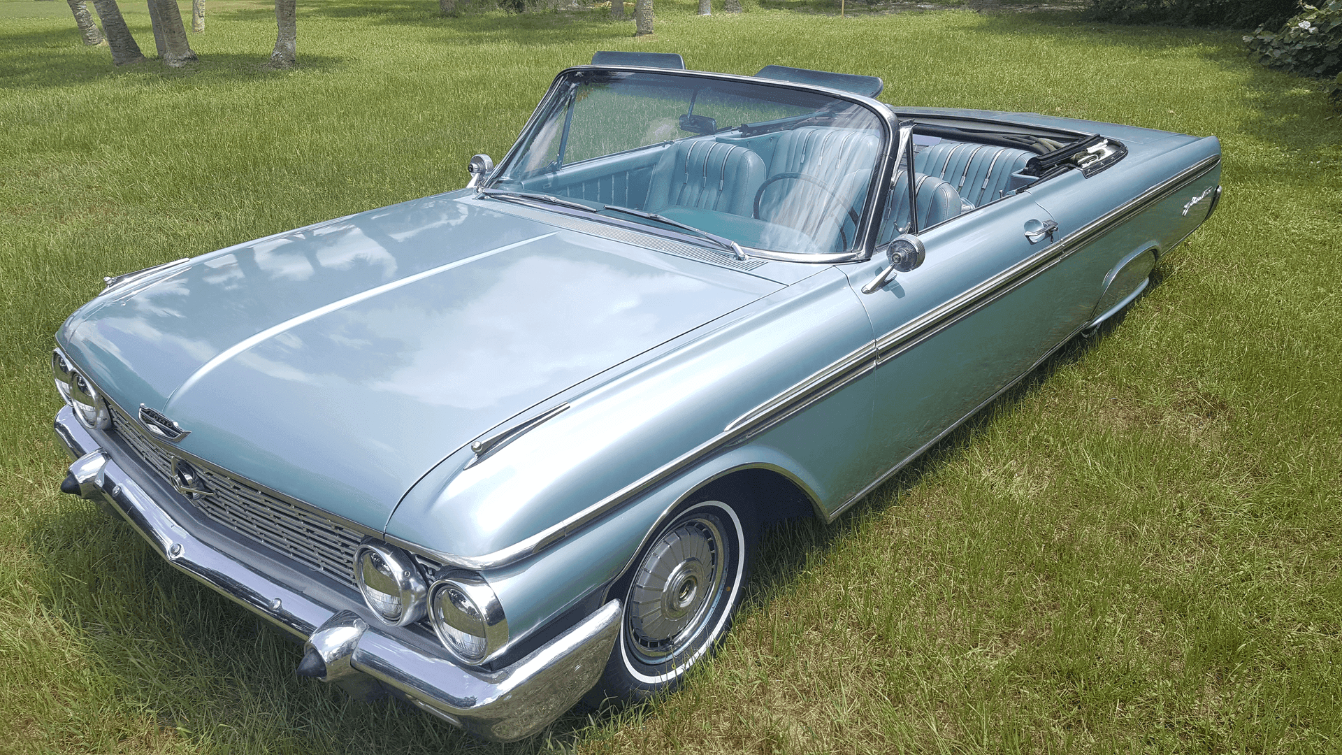 1962 Ford galaxie, from Miami Vintage Prop Car