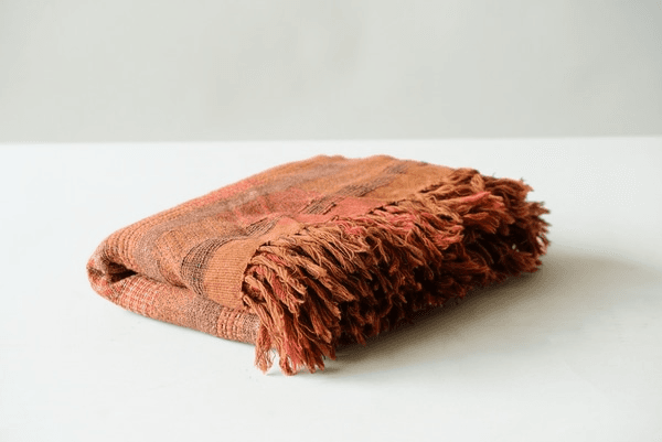 EQ3 Hara Throw in Rust, RT00005, from Rabbit Props