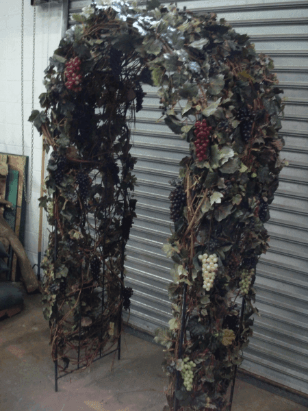grape ivy arch, 406, from American Foliage