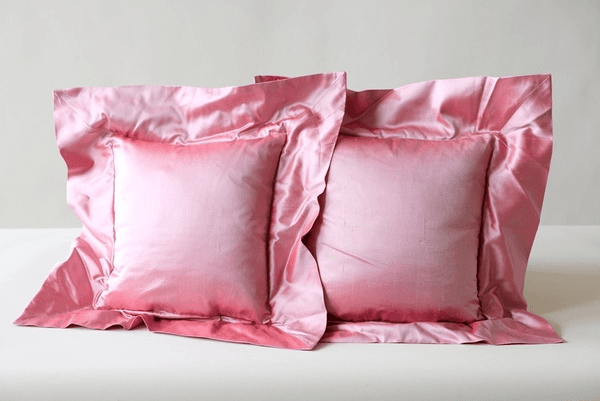 Set of Silk Bubblegum Duo, RT00010, from Rabbit Props