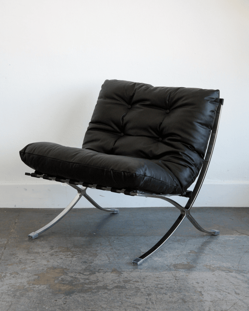 VALENCIA LOUNGE CHAIR - BLACK LEATHER, from Dupe